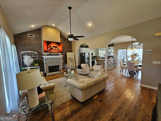 17 Goodwyn Road, Newnan, GA 30265