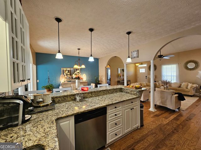 17 Goodwyn Road, Newnan, GA 30265