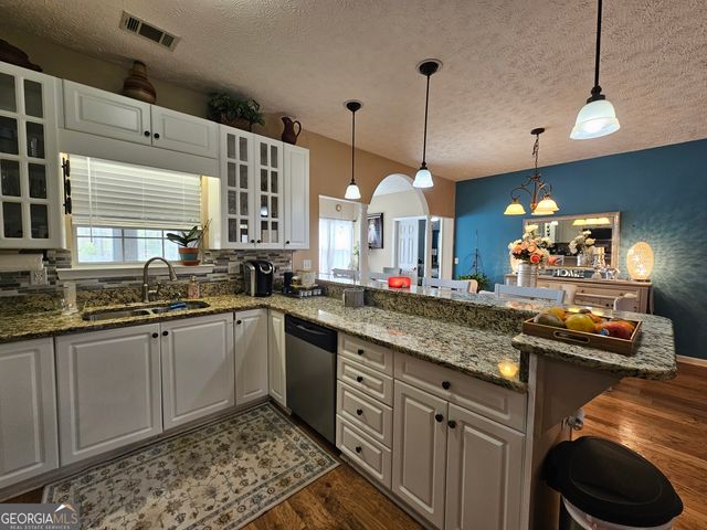 17 Goodwyn Road, Newnan, GA 30265