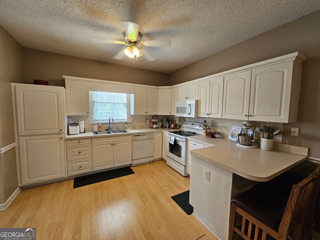 17 Goodwyn Road, Newnan, GA 30265