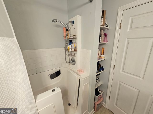 17 Goodwyn Road, Newnan, GA 30265