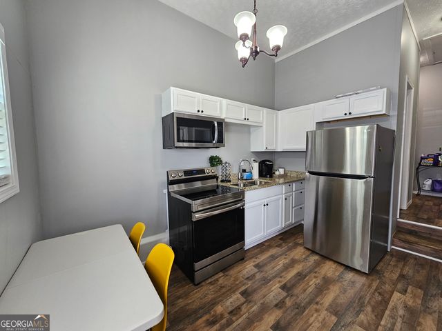 17 Goodwyn Road, Newnan, GA 30265