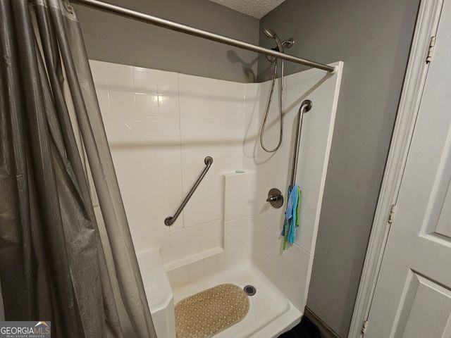 17 Goodwyn Road, Newnan, GA 30265