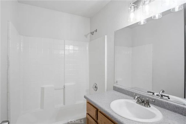 168 Sisco De Asis Court, Merced, CA 95341