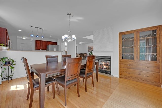 27 Robert Cir 27, Grafton, MA 01536