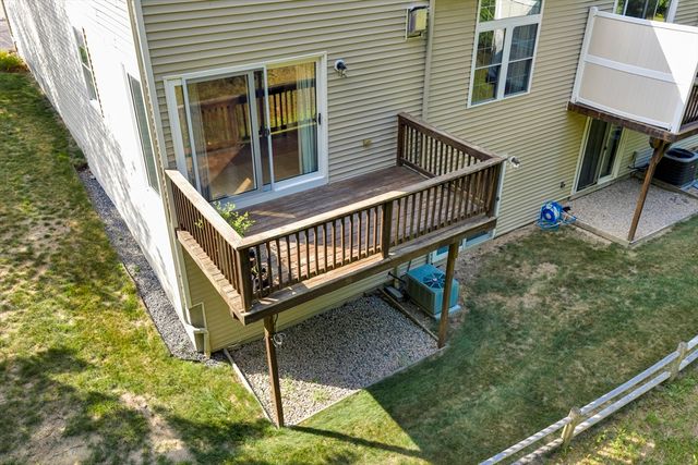 27 Robert Cir 27, Grafton, MA 01536