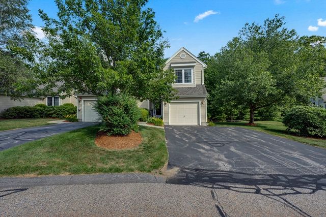 27 Robert Cir 27, Grafton, MA 01536