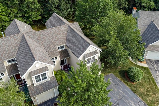 27 Robert Cir 27, Grafton, MA 01536