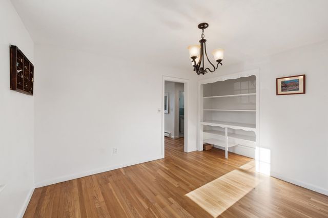 5 Mace Road, Hampton, NH 03842
