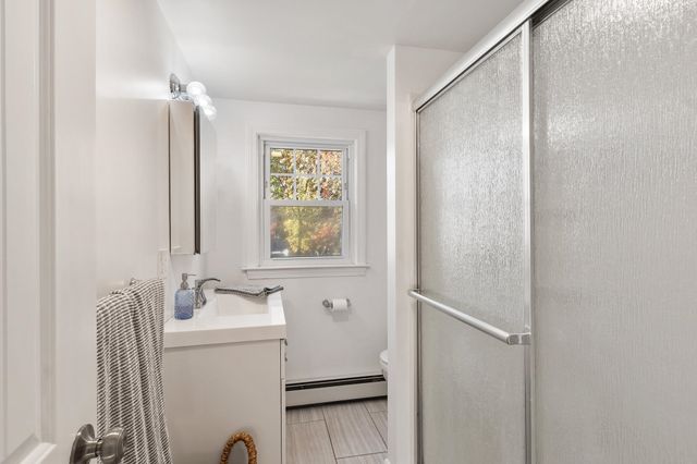 5 Mace Road, Hampton, NH 03842