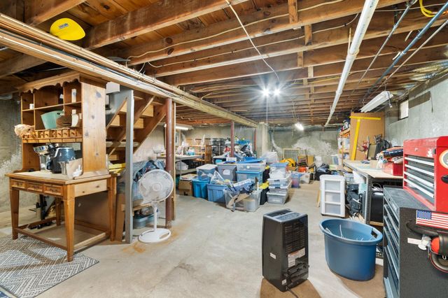5 Mace Road, Hampton, NH 03842