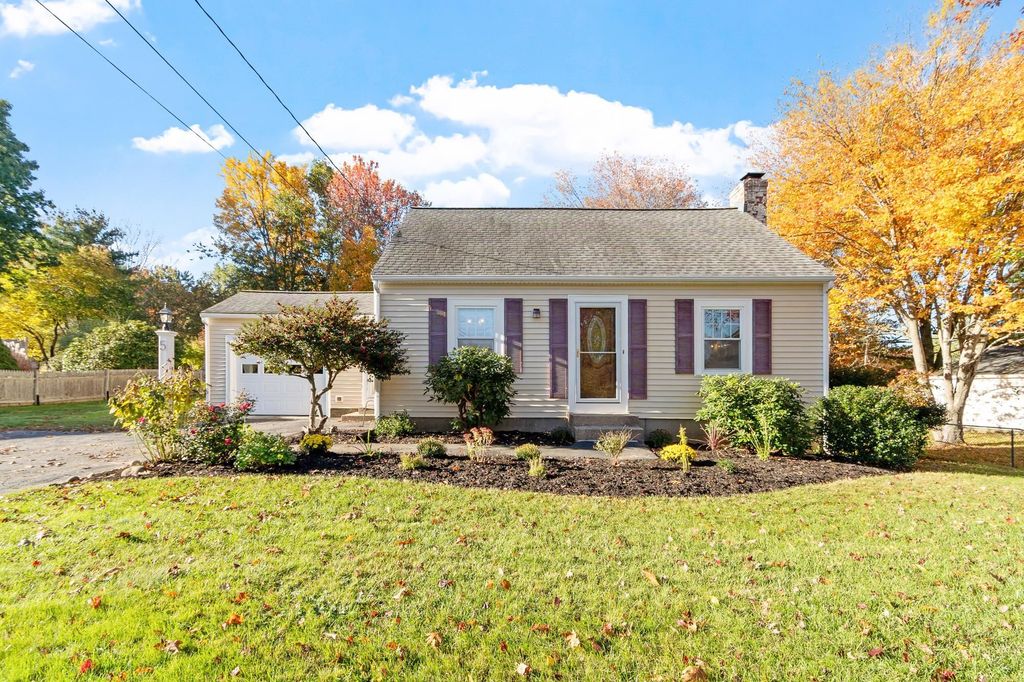 Image 1 of property listing at 5 Mace Road, Hampton, NH 03842