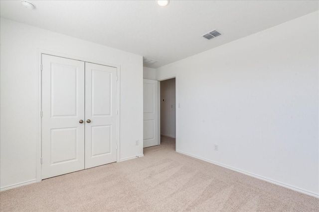 214 Magalia LN, Kyle, TX 78640