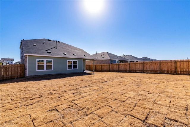214 Magalia LN, Kyle, TX 78640