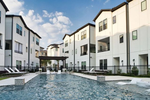 2710 Grand Fountains Drive C, Houston, TX 77054