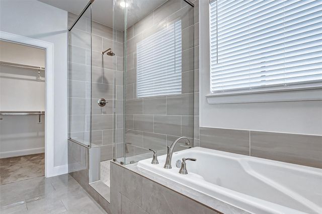 2710 Grand Fountains Drive C, Houston, TX 77054