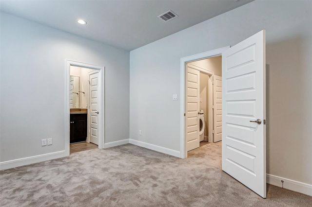 2710 Grand Fountains Drive C, Houston, TX 77054