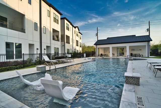 2710 Grand Fountains Drive C, Houston, TX 77054