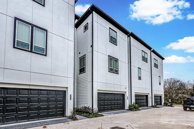 2710 Grand Fountains Drive C, Houston, TX 77054