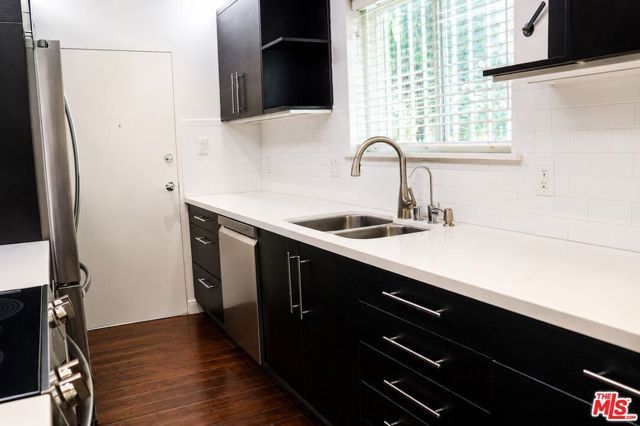 1525 N Hayworth Avenue 107, Los Angeles, CA 90046