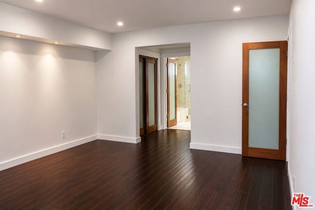 1525 N Hayworth Avenue 107, Los Angeles, CA 90046