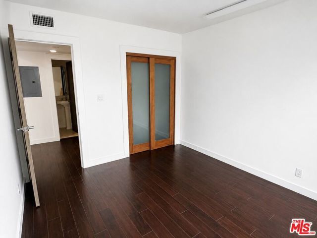 1525 N Hayworth Avenue 107, Los Angeles, CA 90046
