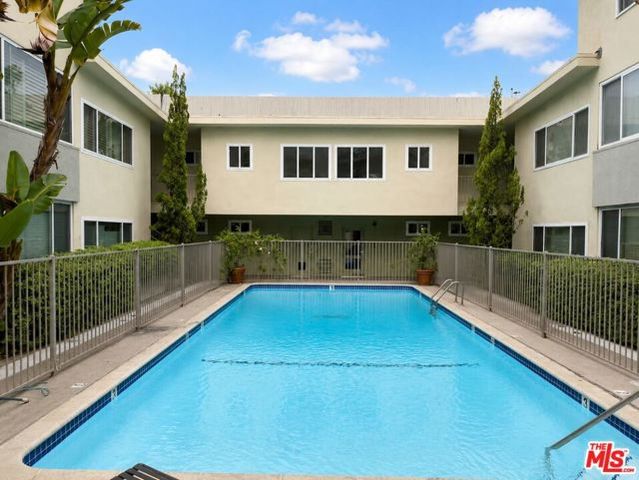 1525 N Hayworth Avenue 107, Los Angeles, CA 90046