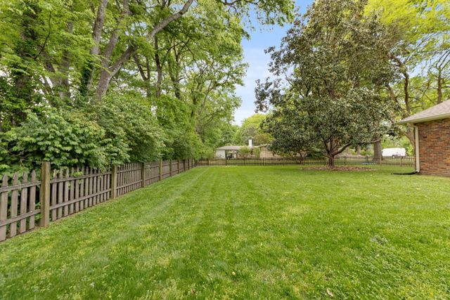 109 Pine Circle Dr, Franklin, TN 37069