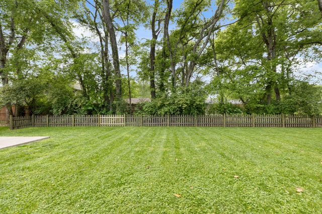 109 Pine Circle Dr, Franklin, TN 37069