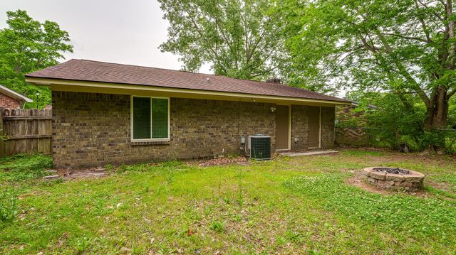 85 Tanbark Court, Goose Creek, SC 29445