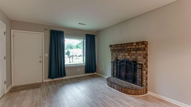 85 Tanbark Court, Goose Creek, SC 29445