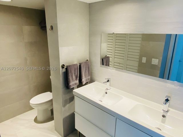 16445 Collins Ave 1624, Sunny Isles Beach, FL 33160