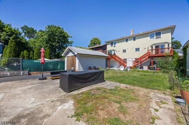 163 Walnut St 2, Bloomfield Twp., NJ 07003