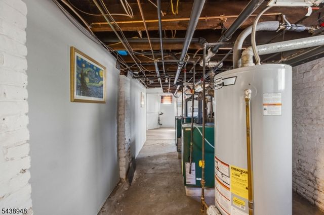 163 Walnut St 2, Bloomfield Twp., NJ 07003