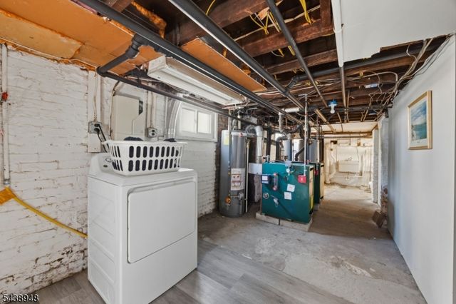 163 Walnut St 2, Bloomfield Twp., NJ 07003