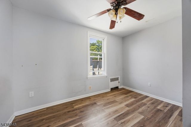 163 Walnut St 2, Bloomfield Twp., NJ 07003