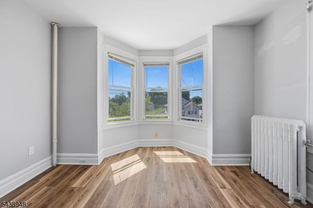 163 Walnut St 2, Bloomfield Twp., NJ 07003