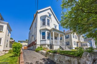 163 Walnut St 2, Bloomfield Twp., NJ 07003