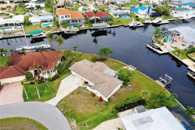 101 SW 58th TER, Cape Coral, FL 33914