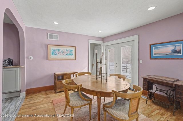 339 Stoner Road, Lansing, MI 48917