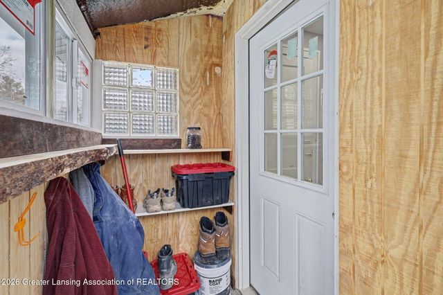 339 Stoner Road, Lansing, MI 48917