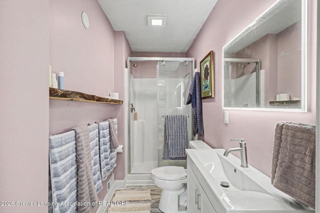 339 Stoner Road, Lansing, MI 48917