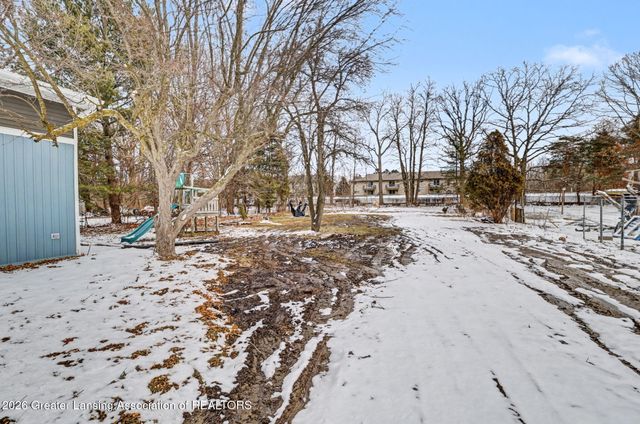 339 Stoner Road, Lansing, MI 48917