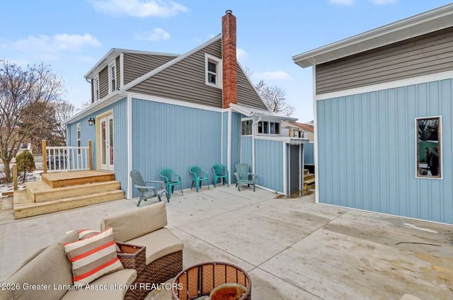 339 Stoner Road, Lansing, MI 48917