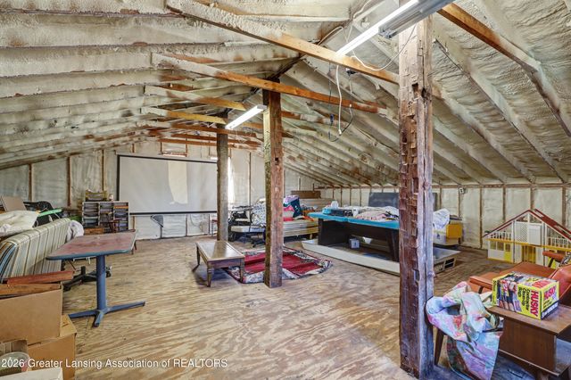 339 Stoner Road, Lansing, MI 48917