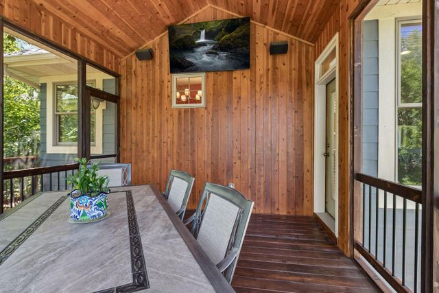 11281 Stonemill Farms Curve, Woodbury, MN 55129