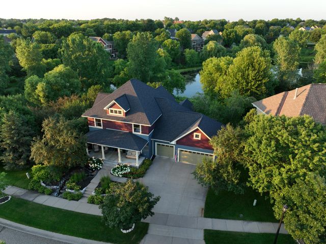 11281 Stonemill Farms Curve, Woodbury, MN 55129