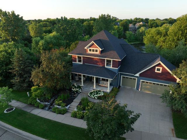 11281 Stonemill Farms Curve, Woodbury, MN 55129