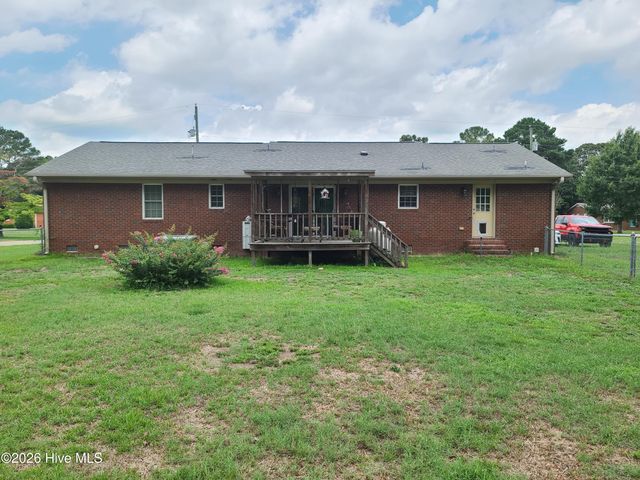 569 Central Avenue, Kinston, NC 28501