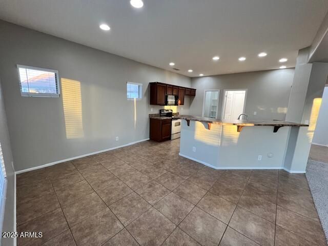 33578 N SANDSTONE Drive, San Tan Valley, AZ 85143